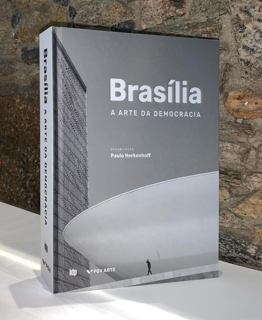 Livro “Brasília, a arte da democracia”